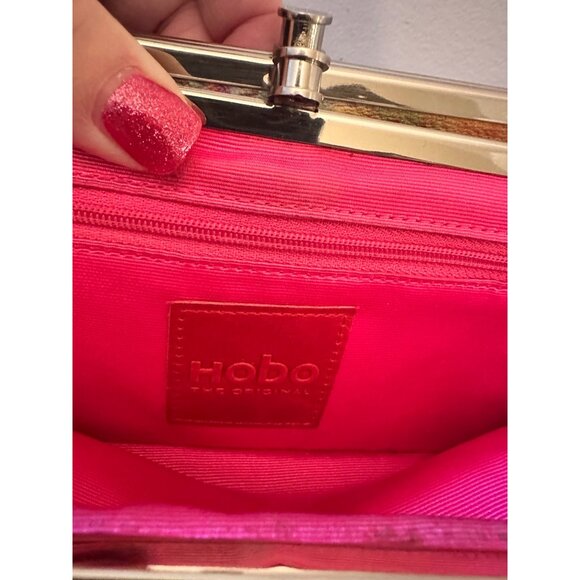 Artsy Hobo International Floral Clutch Leather Wallet  Kiss Lock Closure & Pink - Picture 2 of 10